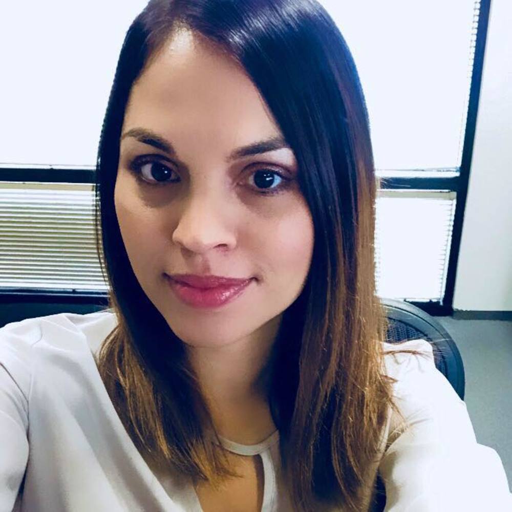 Meet your Posher, Jessica - Picture 1 of 1